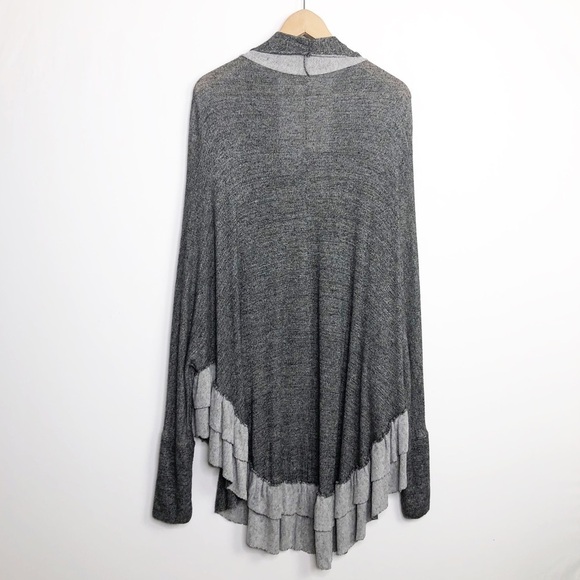 Free people intimately gray two-tone open closure ruffled hem oversized… - Picture 8 of 10